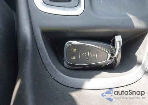 2019 Chevrolet Equinox Premier z USA, uszkodzony, nr VIN 2GNAXPEX3K6142116